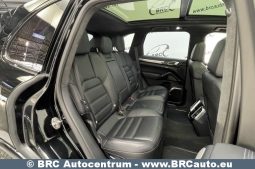 Porsche Cayenne 4.8 Turbo S Automatas 2015 full