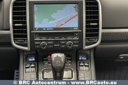 Porsche Cayenne 4.8 Turbo S Automatas 2015 full