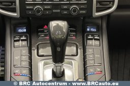 Porsche Cayenne 4.8 Turbo S Automatas 2015 full