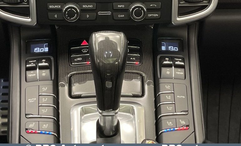 Porsche Cayenne 4.8 Turbo S Automatas 2015 full