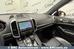 Porsche Cayenne 4.8 Turbo S Automatas 2015 full