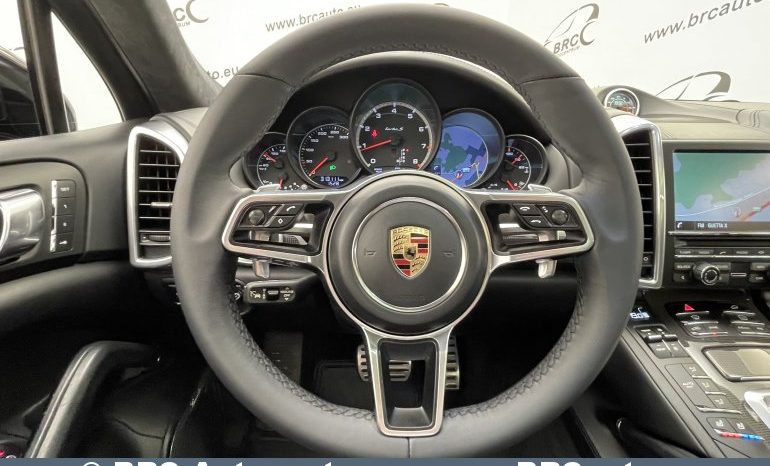 Porsche Cayenne 4.8 Turbo S Automatas 2015 full