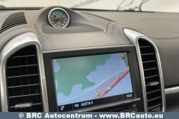 Porsche Cayenne 4.8 Turbo S Automatas 2015 full