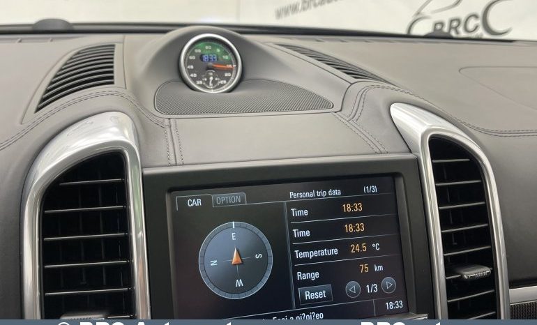 Porsche Cayenne 4.8 Turbo S Automatas 2015 full