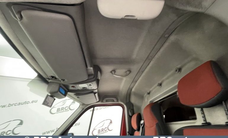 Renault Master 2.3 dCi 2012 full