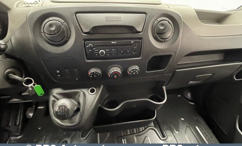 Renault Master 2.3 dCi 2012 full