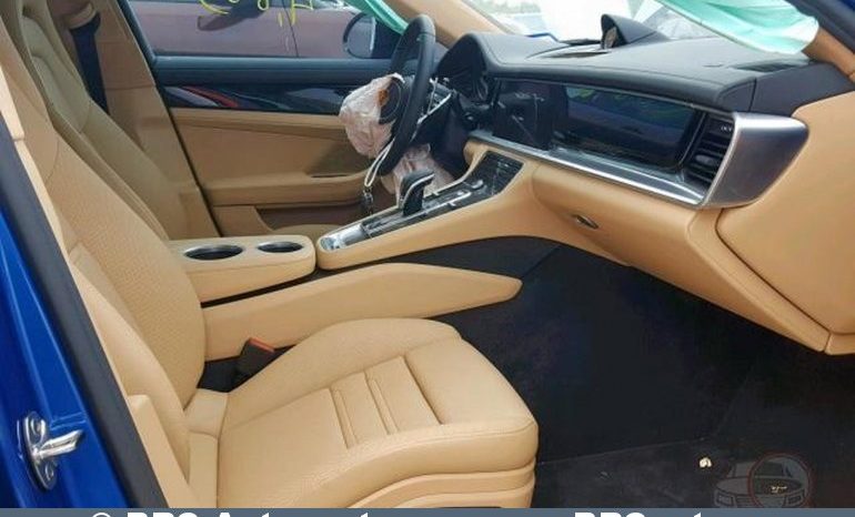 Porsche Panamera 3.0 Automatas 2018 full