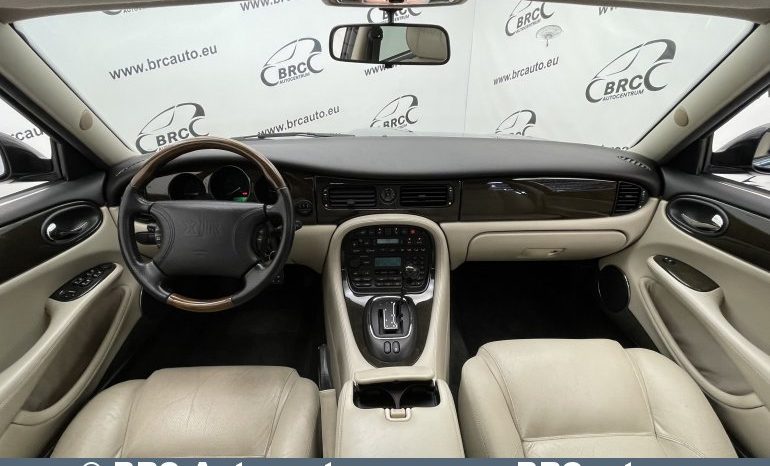 Jaguar XJR 4.0 V8 Supercharged Automatas 1998 full