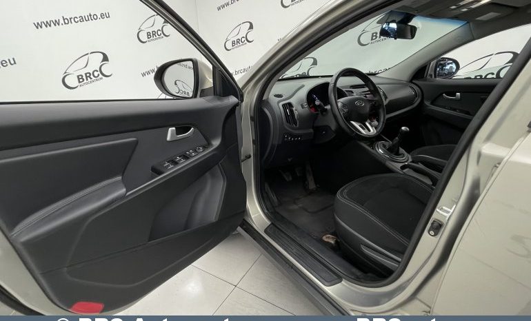 Kia Sportage 2.0 CVVT AWD 2012 full