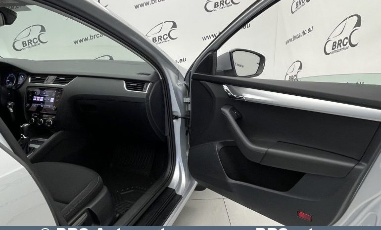 Skoda Octavia 1.5 TSI DSG G-TEC 2020 full
