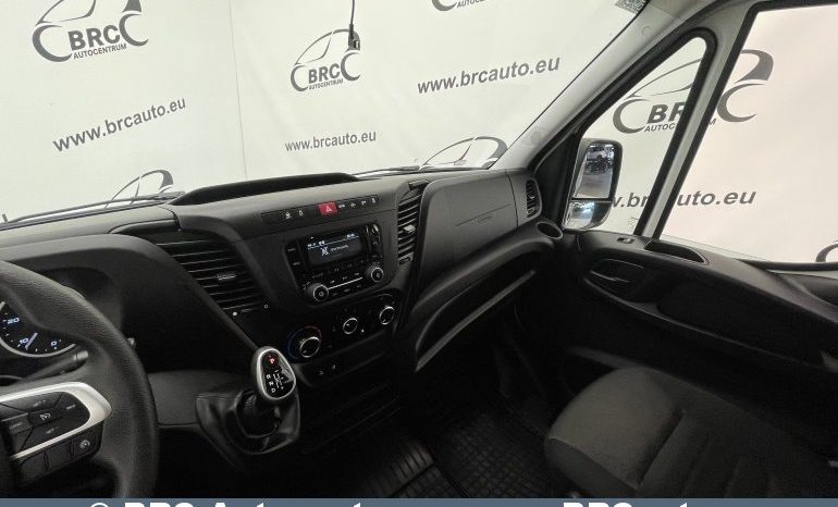 Iveco Daily 35S18 HI-Matic 3.0d Automatas 2022 full