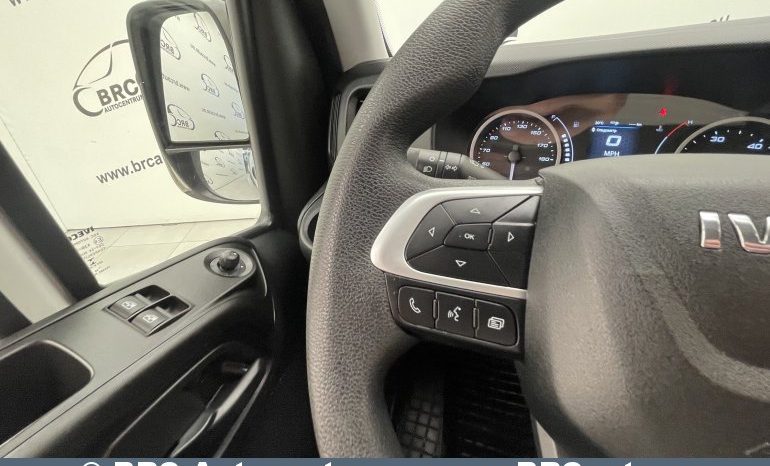 Iveco Daily 35S18 HI-Matic 3.0d Automatas 2022 full