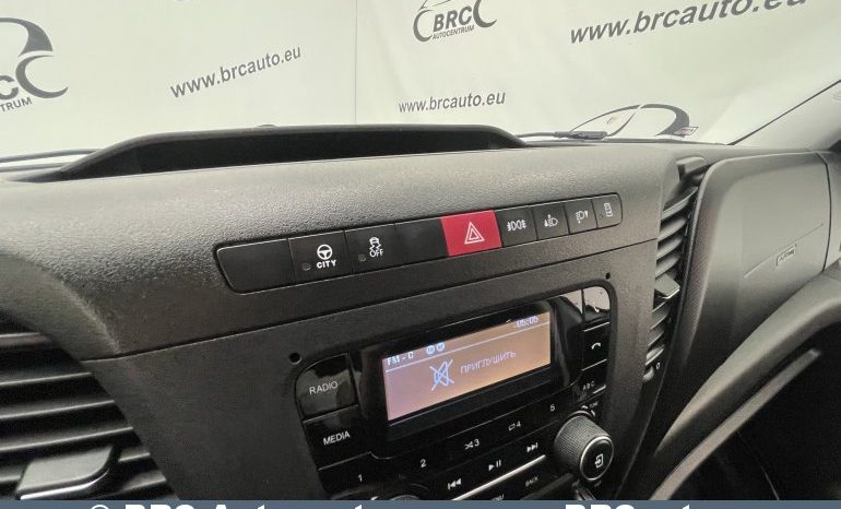 Iveco Daily 35S18 HI-Matic 3.0d Automatas 2022 full