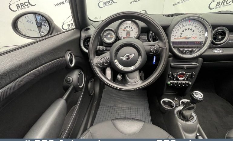 Mini Cooper d S Cabrio 2011 full