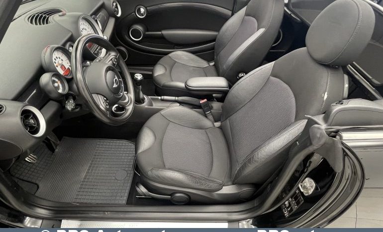 Mini Cooper d S Cabrio 2011 full
