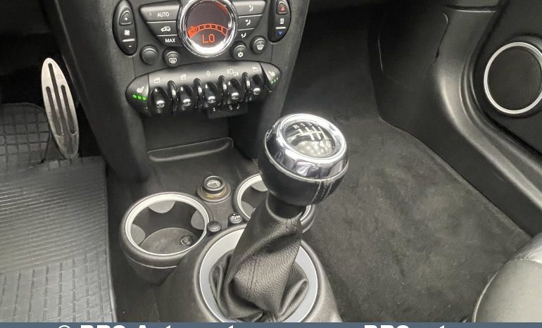 Mini Cooper d S Cabrio 2011 full