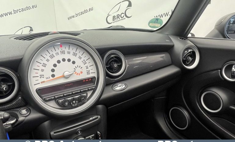 Mini Cooper d S Cabrio 2011 full
