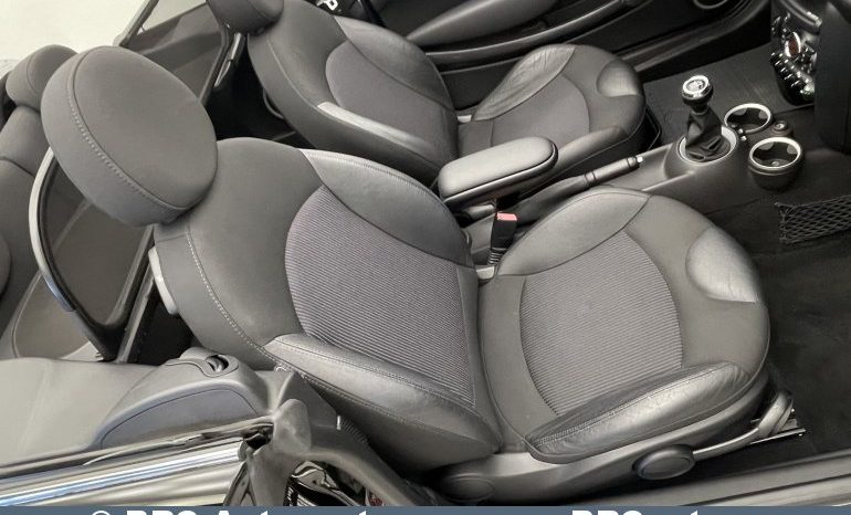 Mini Cooper d S Cabrio 2011 full