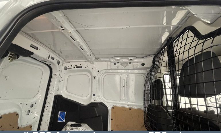 Ford Transit Courier 1.5 TDCi 2021 full