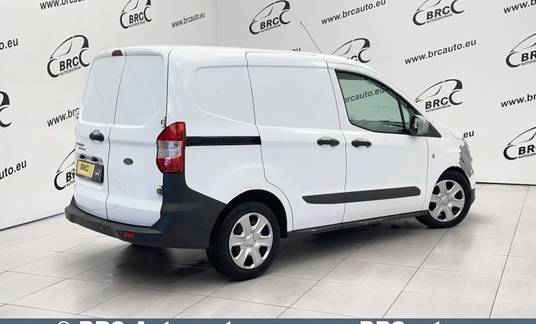 Ford Transit Courier 1.5 TDCi 2021 full