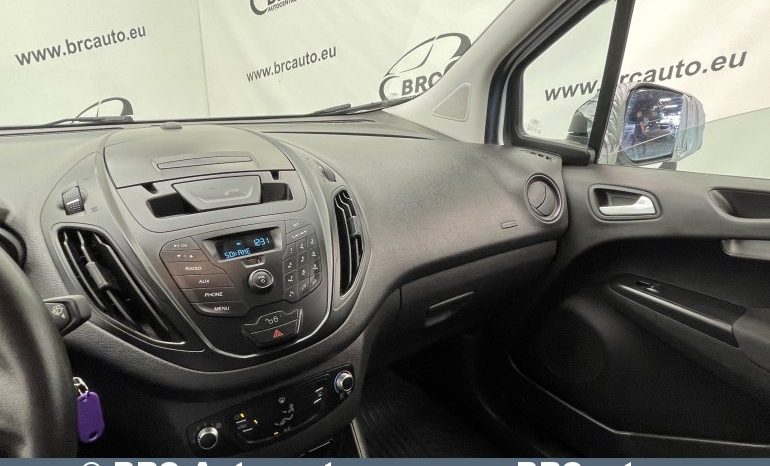 Ford Transit Courier 1.5 TDCi 2021 full