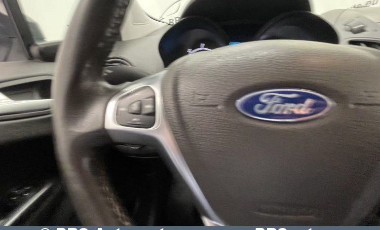 Ford Transit Courier 1.5 TDCi 2021 full