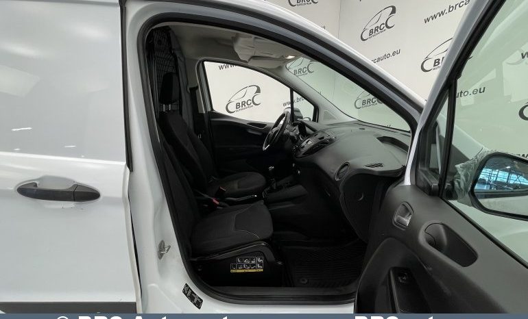 Ford Transit Courier 1.5 TDCi 2021 full