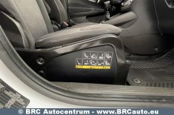 Ford Transit Courier 1.5 TDCi 2021 full