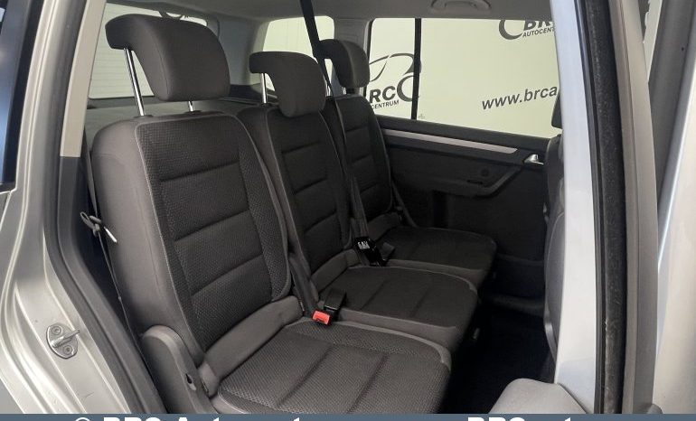 Volkswagen Touran 2.0TDI 2012 full