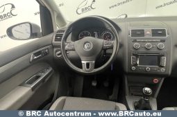Volkswagen Touran 2.0TDI 2012 full