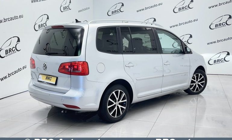Volkswagen Touran 2.0TDI 2012 full