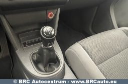 Volkswagen Touran 2.0TDI 2012 full