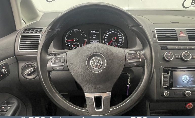 Volkswagen Touran 2.0TDI 2012 full