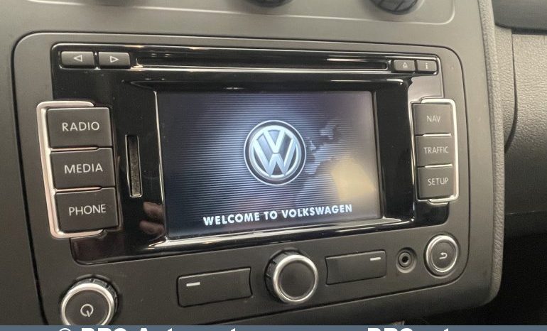 Volkswagen Touran 2.0TDI 2012 full