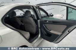 Volkswagen Jetta 1.4 TSI 2013 full