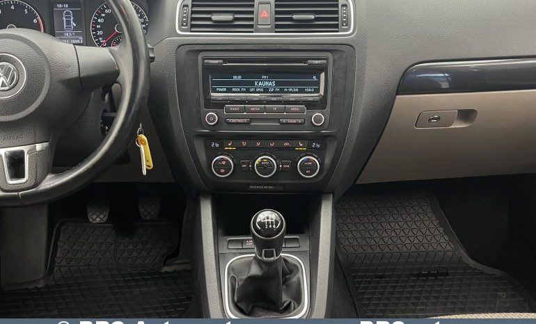 Volkswagen Jetta 1.4 TSI 2013 full