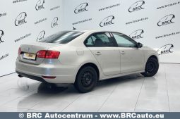 Volkswagen Jetta 1.4 TSI 2013 full