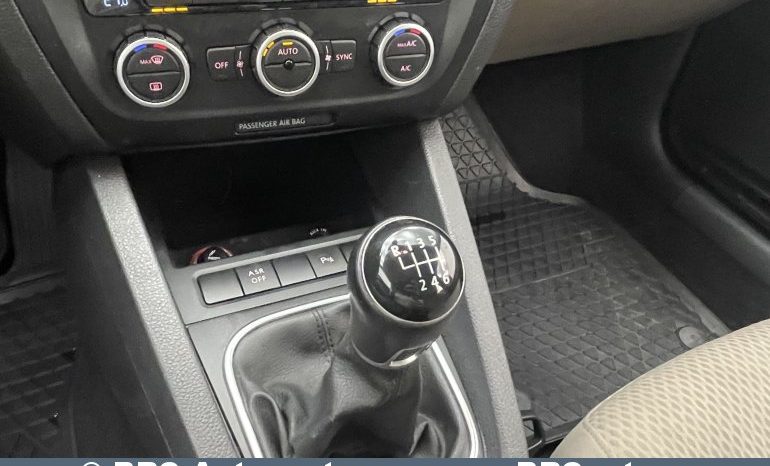 Volkswagen Jetta 1.4 TSI 2013 full