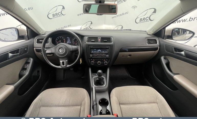 Volkswagen Jetta 1.4 TSI 2013 full