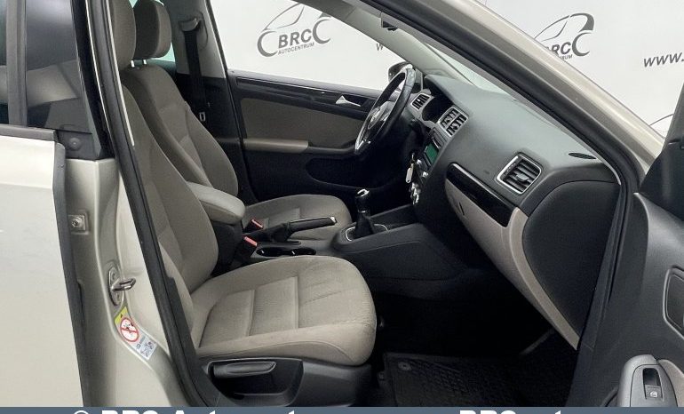 Volkswagen Jetta 1.4 TSI 2013 full