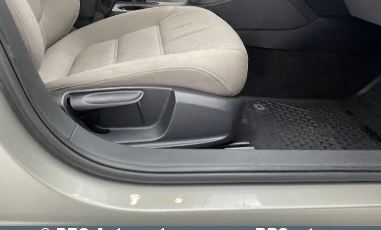 Volkswagen Jetta 1.4 TSI 2013 full