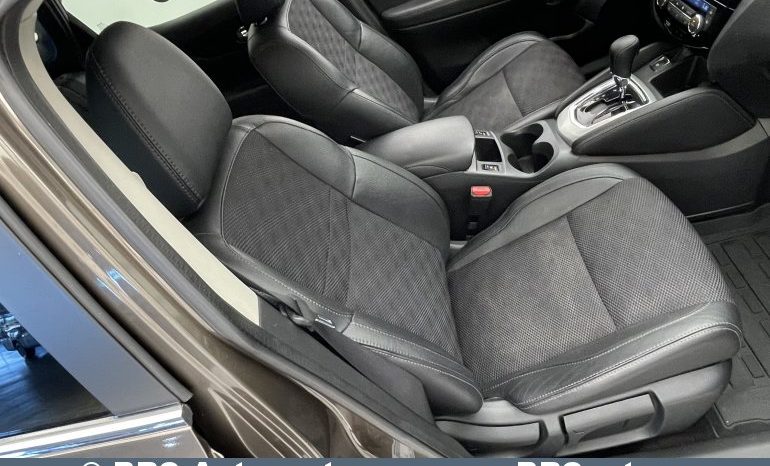 Nissan Qashqai 1.2 DiG-T Automatas 2015 full
