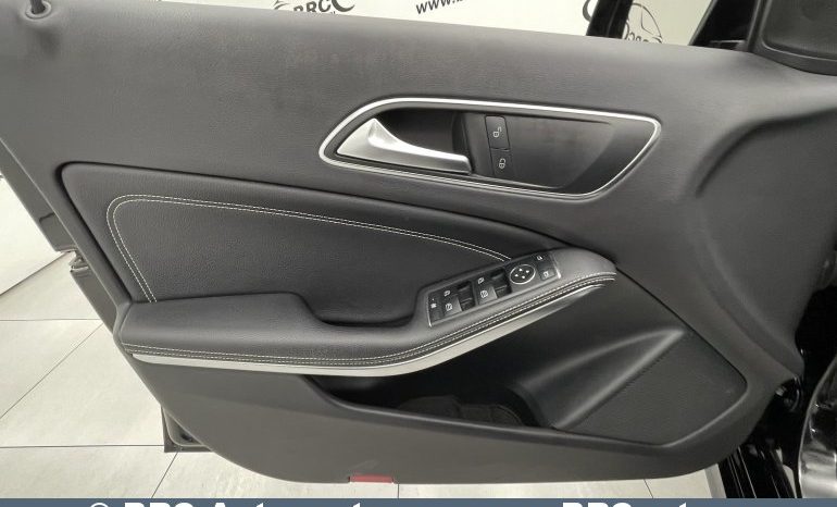 Mercedes-Benz A 180 d Automatas 2017 full