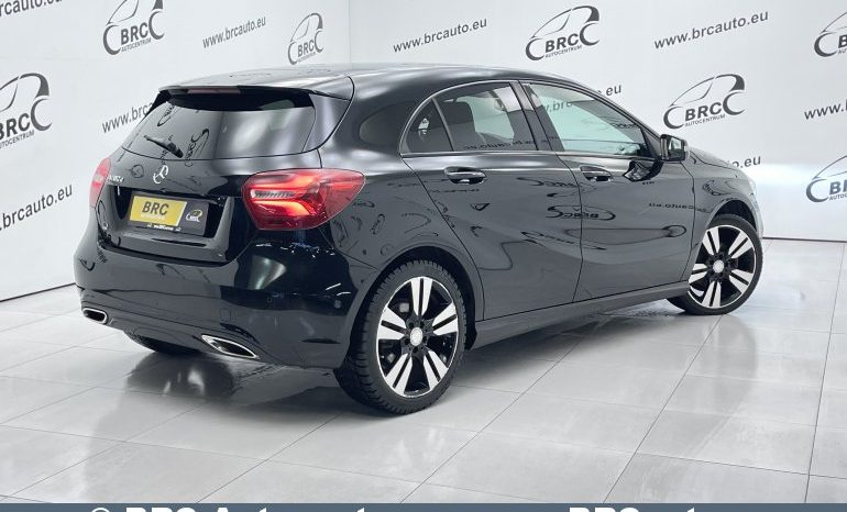 Mercedes-Benz A 180 d Automatas 2017 full