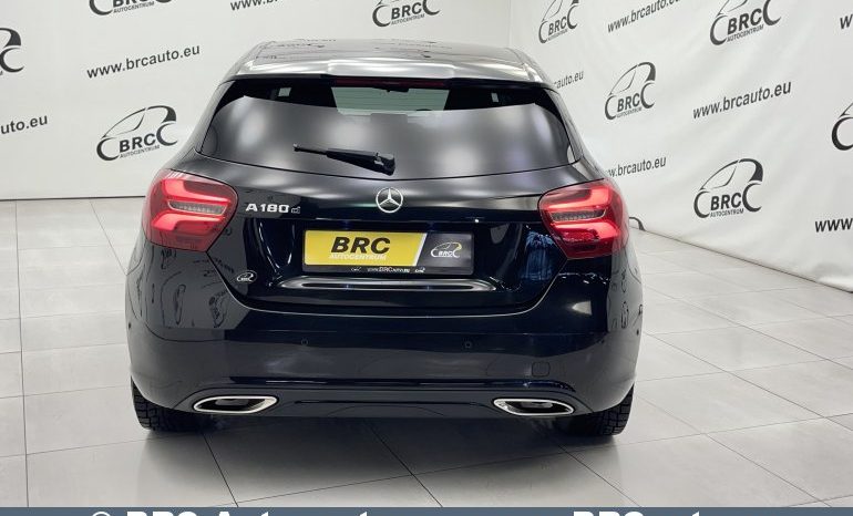 Mercedes-Benz A 180 d Automatas 2017 full