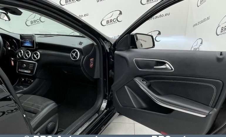 Mercedes-Benz A 180 d Automatas 2017 full