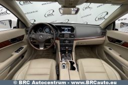 Mercedes-Benz E 550 Convertible V8 Automatas 2011 full