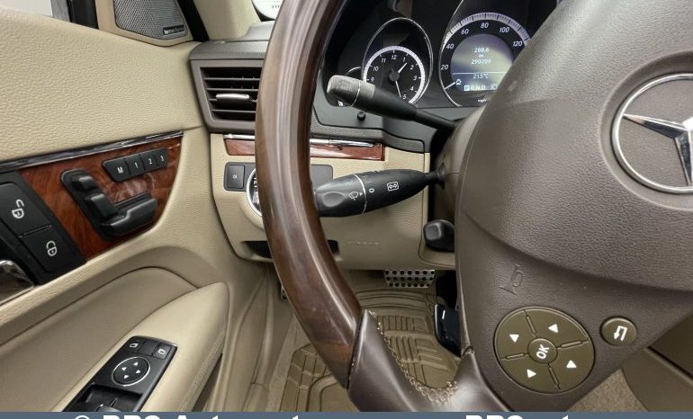 Mercedes-Benz E 550 Convertible V8 Automatas 2011 full