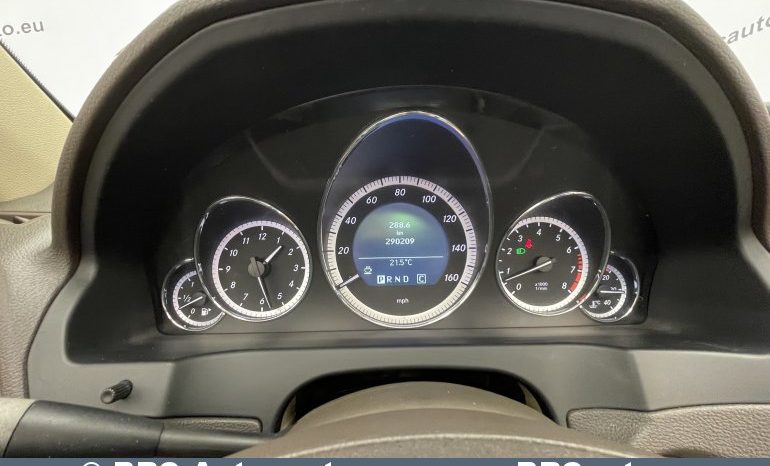 Mercedes-Benz E 550 Convertible V8 Automatas 2011 full