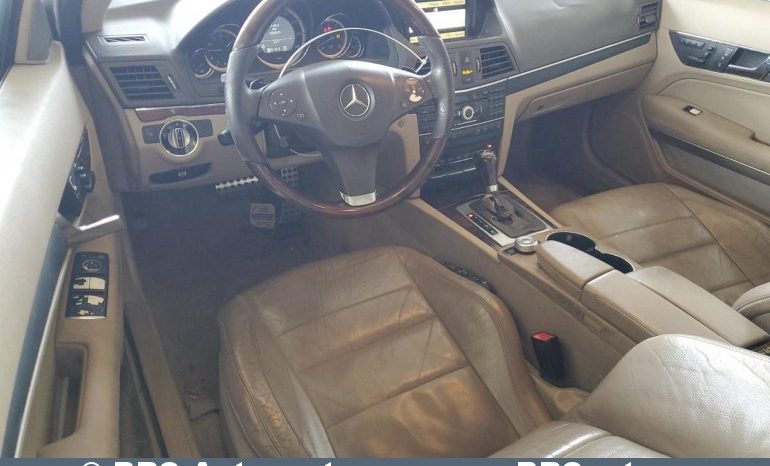 Mercedes-Benz E 550 Convertible V8 Automatas 2011 full